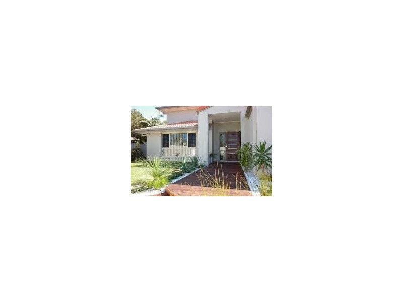christina ryan way, Arundel QLD 4214