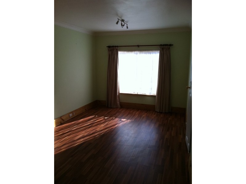 Birch Cresent, East Corrimal NSW 2518
