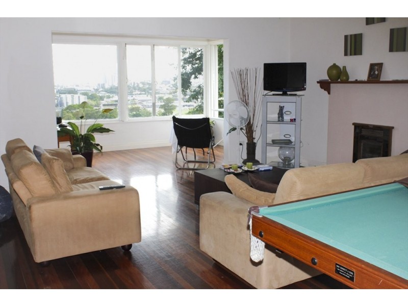 crosby road, Ascot QLD 4007