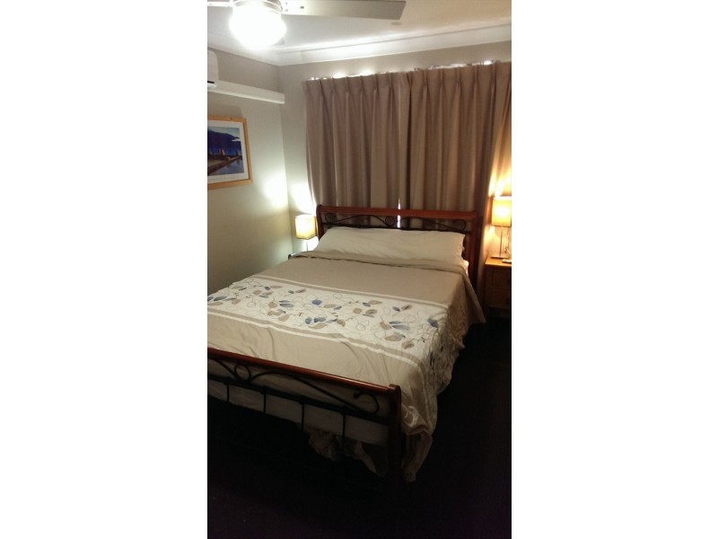 Vaucluse crescent, Petrie QLD 4502