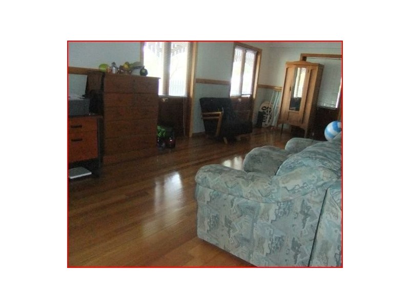 Mowbray Tce, East Brisbane QLD 4169