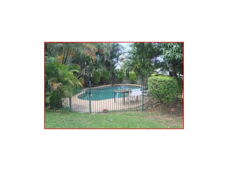 Mowbray Tce, East Brisbane QLD 4169