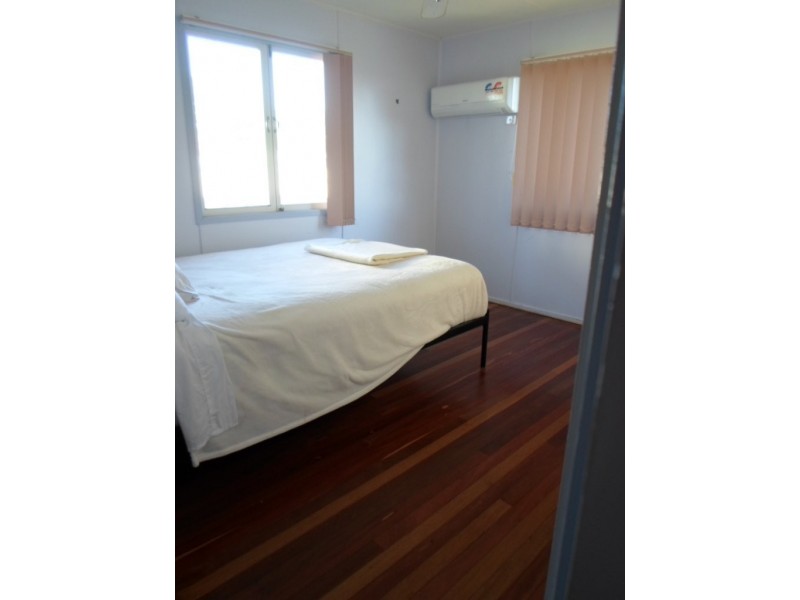 hetherington street, West Gladstone QLD 4680