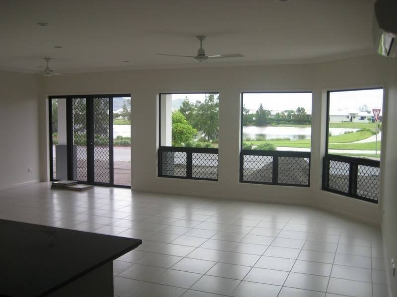 Twinview Terrace, Idalia QLD 4811
