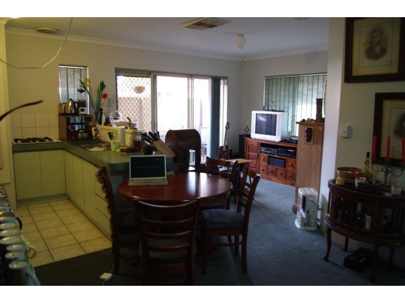 QUEEN STREET, Bentley WA 6102