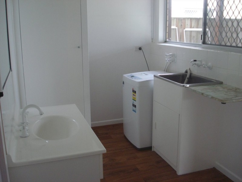 Dolphin Ave, Mermaid Beach QLD 4218