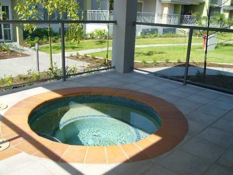 clark street, Biggera Waters QLD 4216