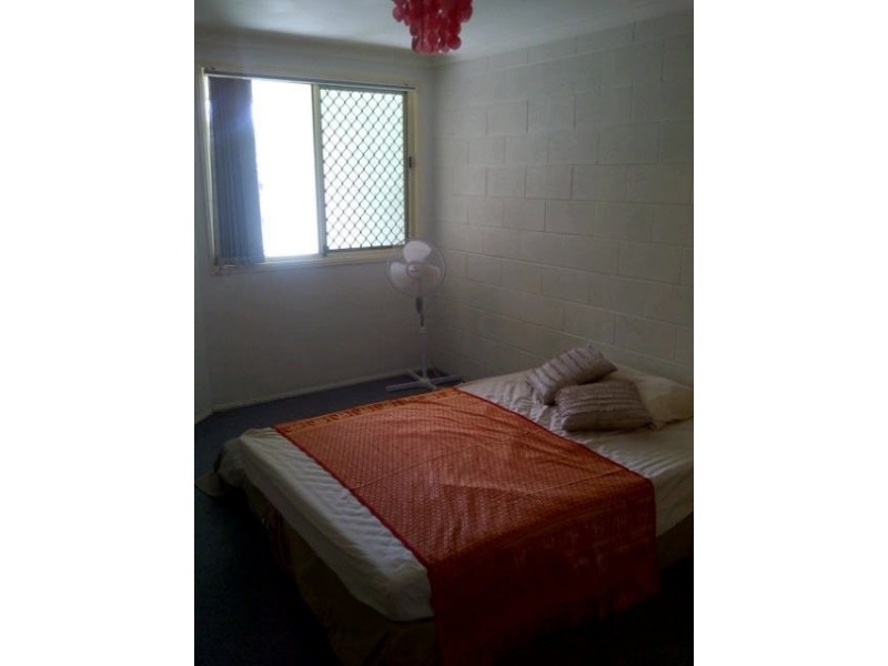 beach road, Pialba QLD 4655