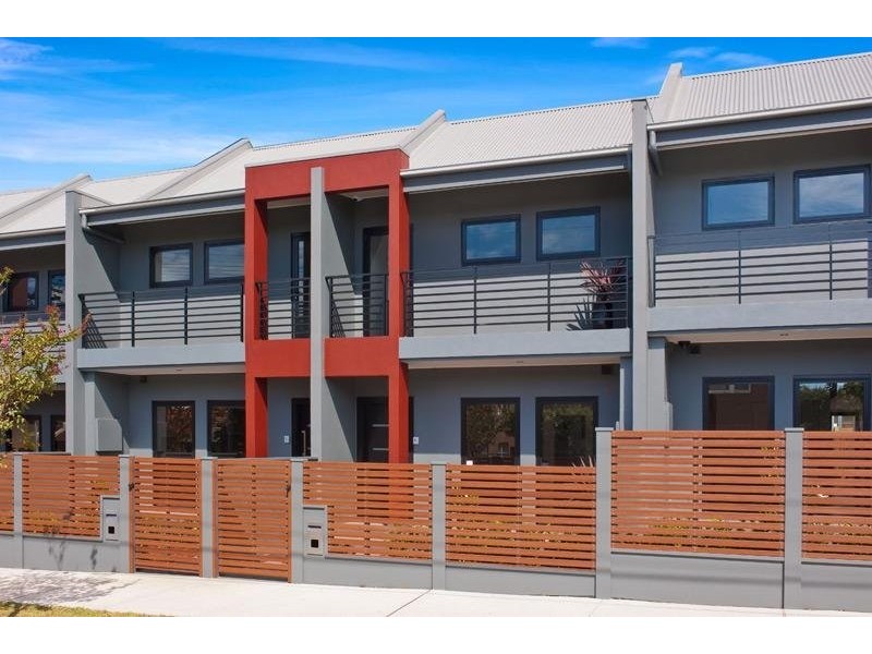 Edgeware Rd, Enmore NSW 2042