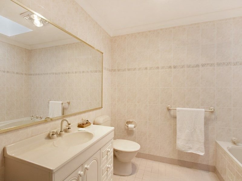 Auburn Street, Sutherland NSW 2232