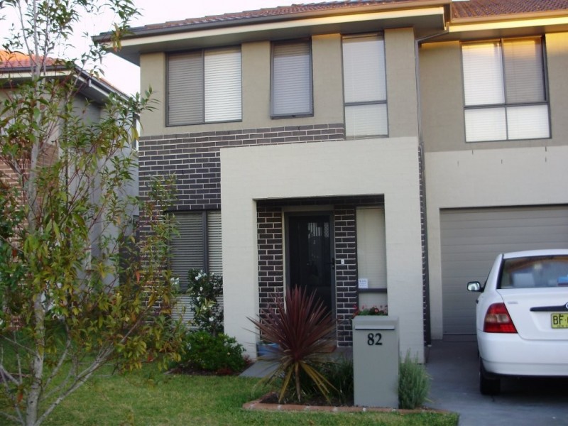 northampton dr, Glenfield NSW 2167