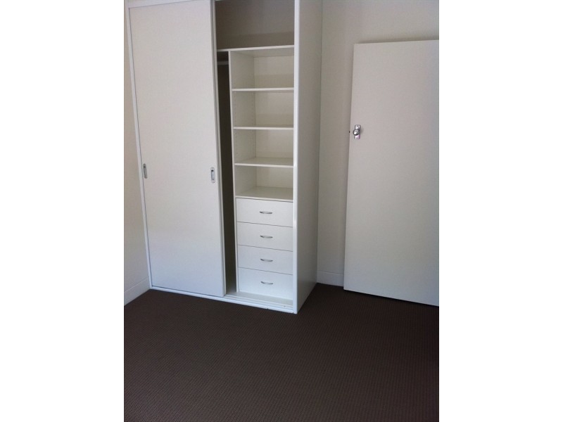 Crows Nest Rd, Waverton NSW 2060