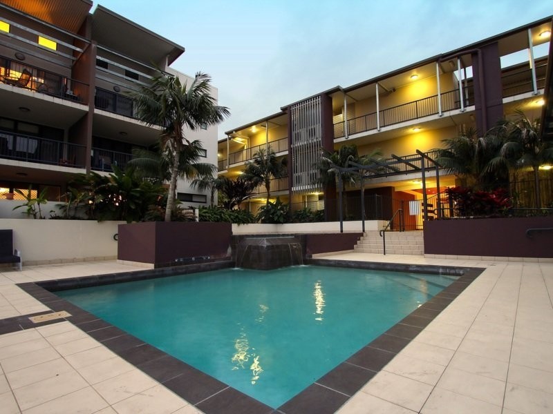 Brougham Street, Fairfield QLD 4103
