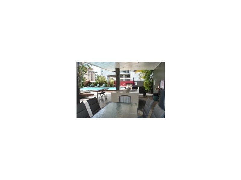 Sixth Avenue, Cotton Tree QLD 4558