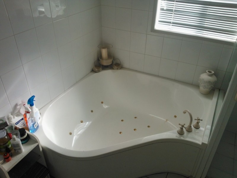 Golden Four Drive, Bilinga QLD 4225