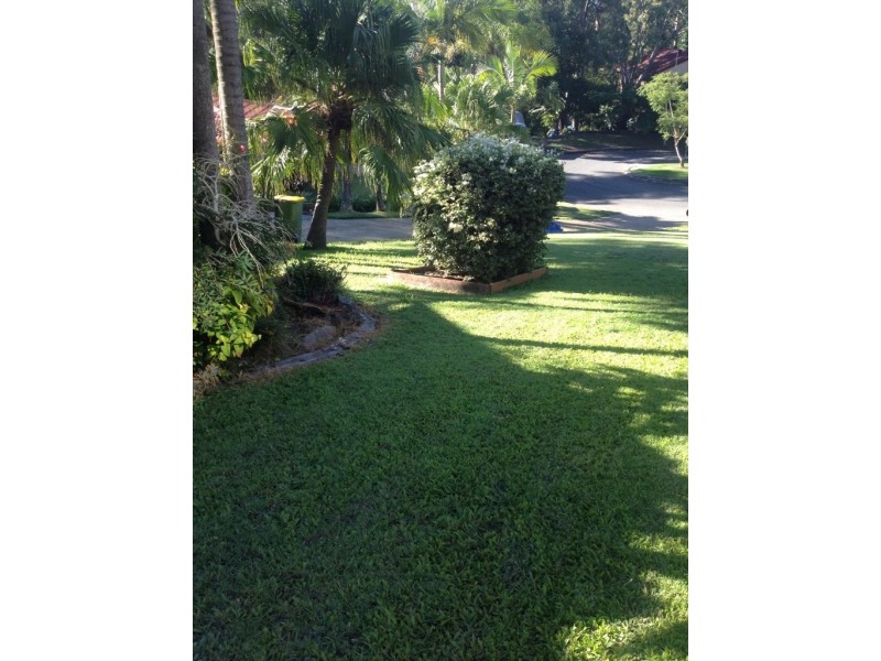 Rorymor crt, Highland Park QLD 4211