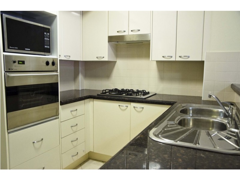 Dalmeny Avenue, Rosebery NSW 2018