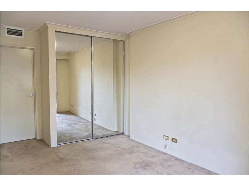 Dalmeny Avenue, Rosebery NSW 2018