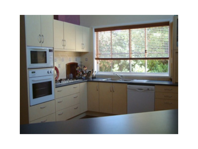 Illingworth Street, Wanniassa ACT 2903