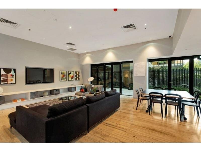 St Kilda road, South Melbourne VIC 3205
