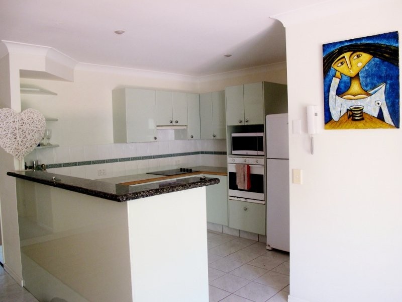 Great Hall Drive, Nobby Beach QLD 4218