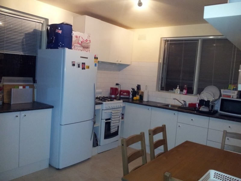Burke Rd, Camberwell VIC 3124