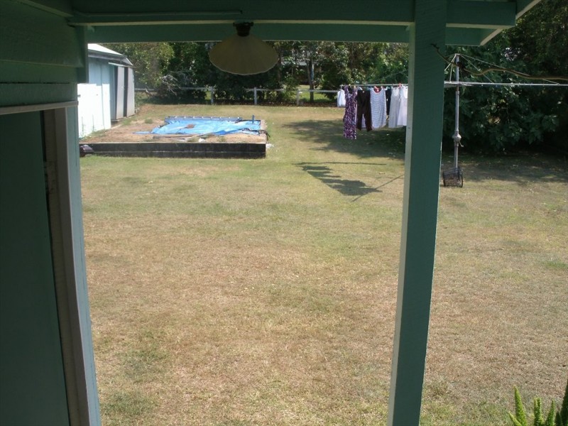 Thurso St, North Booval QLD 4304