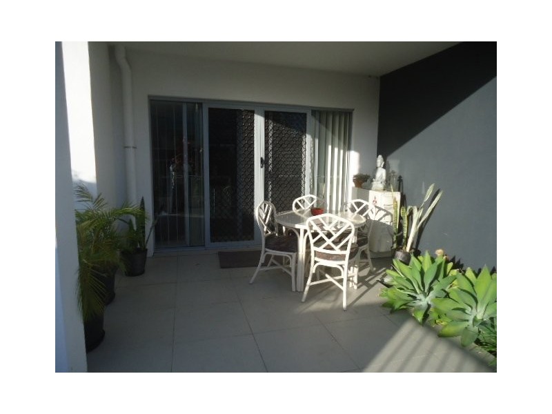 primary school court, Maroochydore QLD 4558