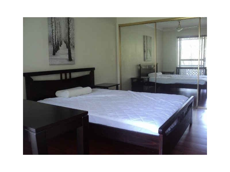 Cottesloe drive, Robina QLD 4226