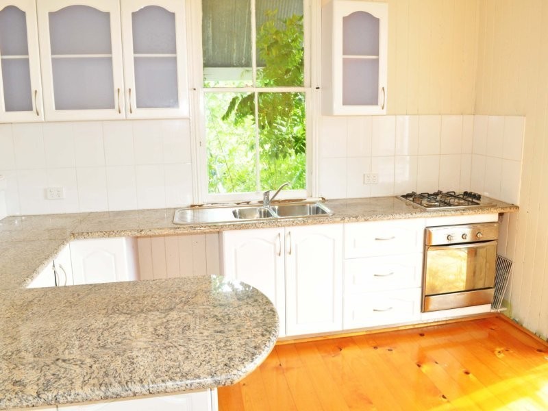 Honour Avenue, Chelmer QLD 4068