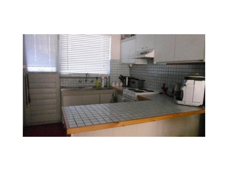 Moreland Rd, Brunswick West VIC 3055