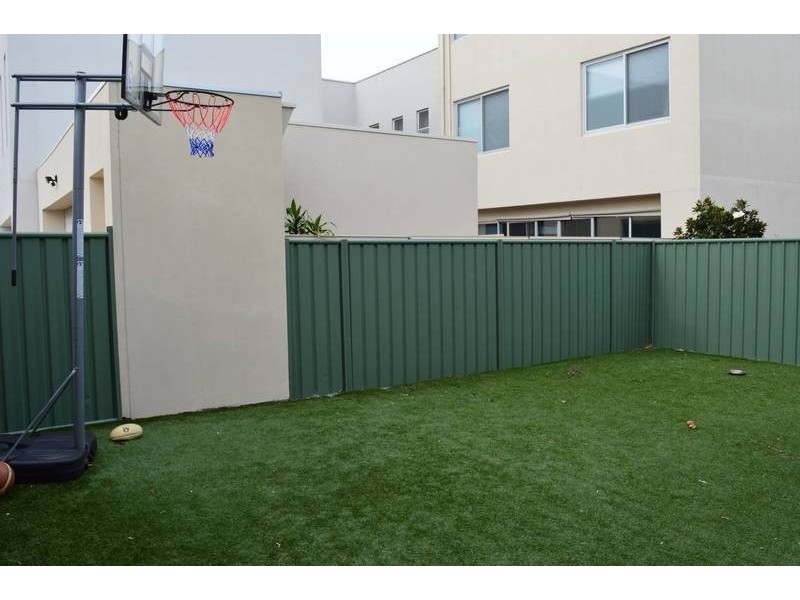 Templeton Street, Mawson Lakes SA 5095