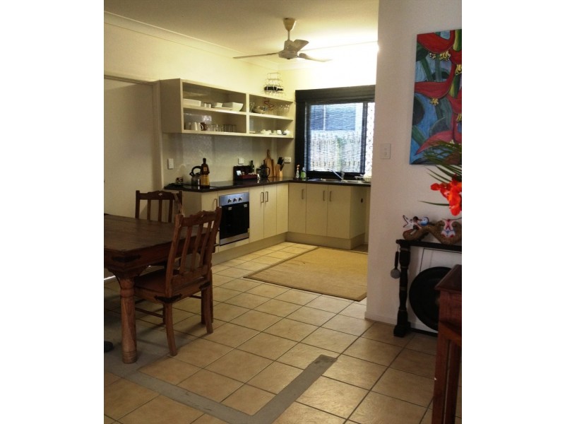 dunbar crescent, Wulguru QLD 4811