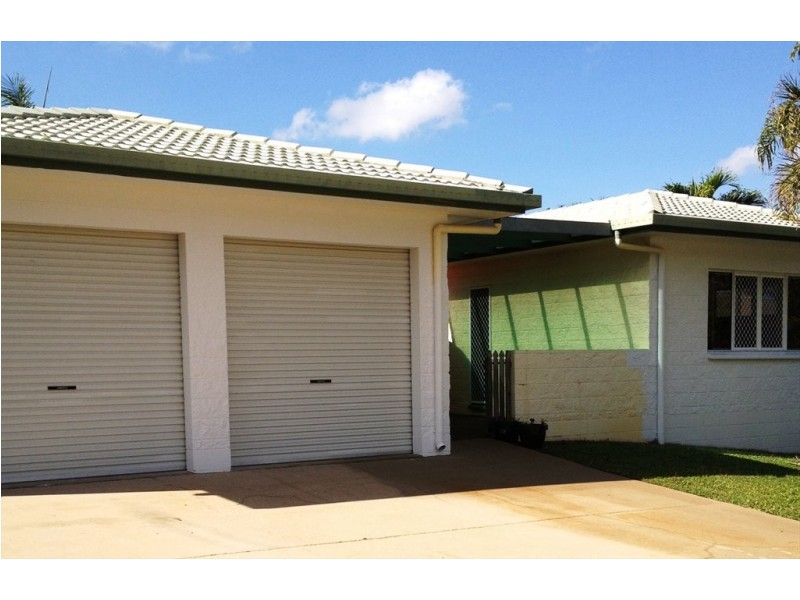 dunbar crescent, Wulguru QLD 4811