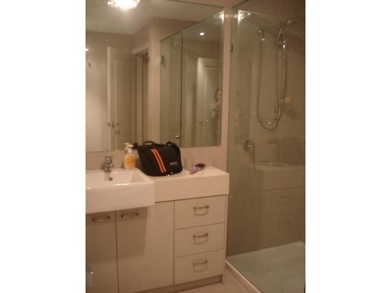 victoria street, North Melbourne VIC 3051