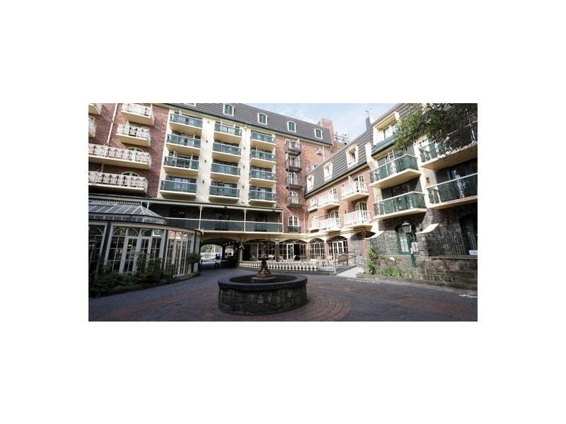 Flemington Road, North Melbourne VIC 3051