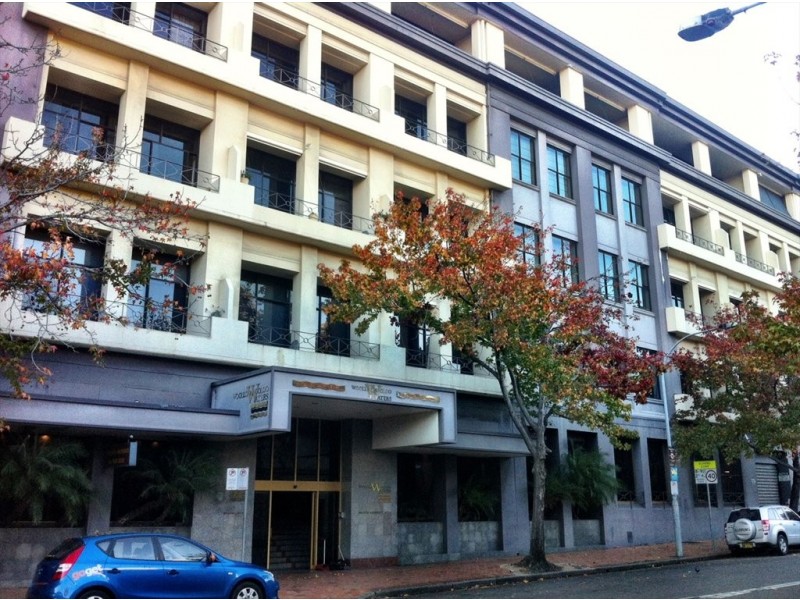 dowling street, Woolloomooloo NSW 2011