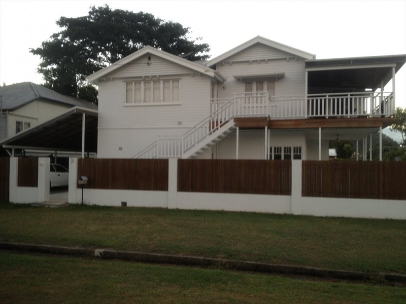 Smith street, Cairns North QLD 4870