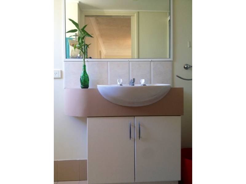 Main Street, Kangaroo Point QLD 4169