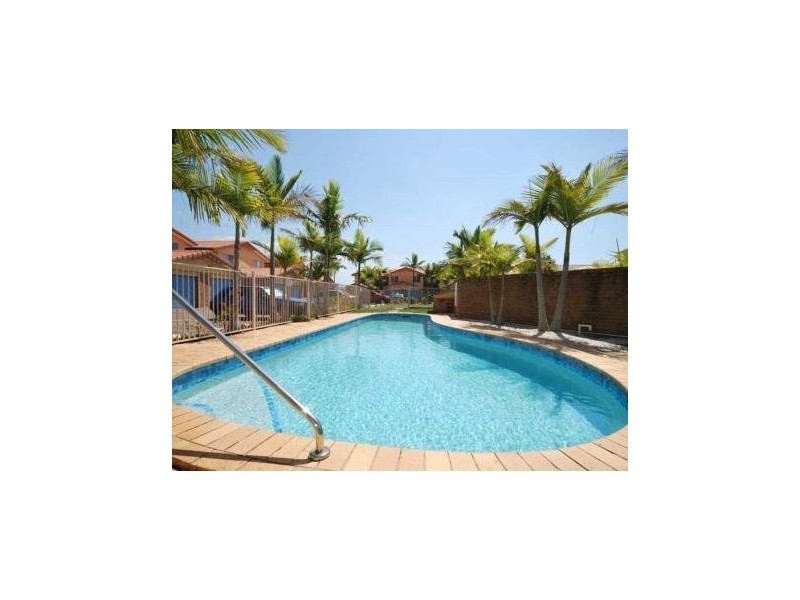 Lowood Court, Varsity Lakes QLD 4227