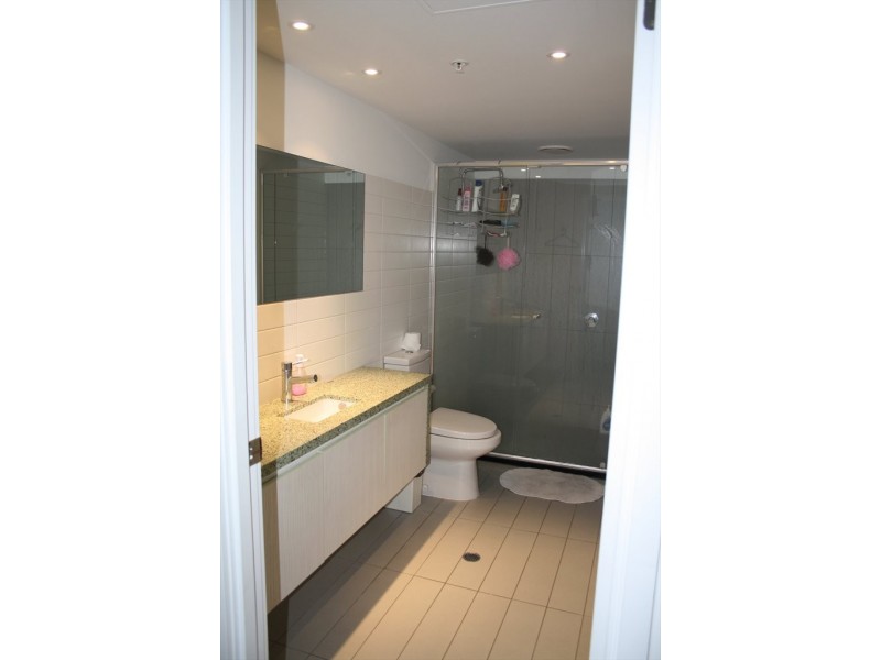 La trobe street, Docklands VIC 3008