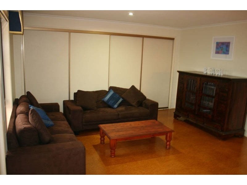 Pheasant Street, Parrearra QLD 4575