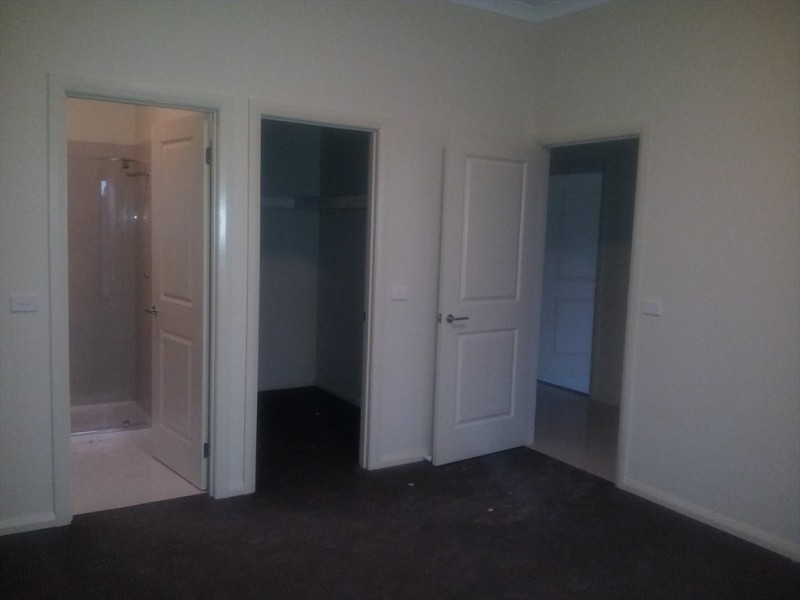 carey crescent, Pakenham VIC 3810