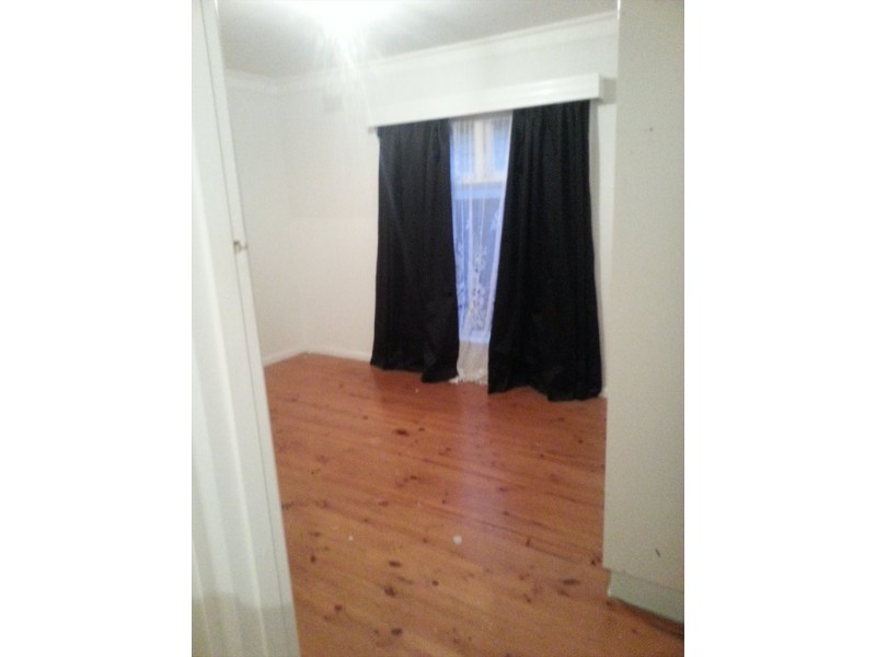 Rowlands, Sebastopol VIC 3356
