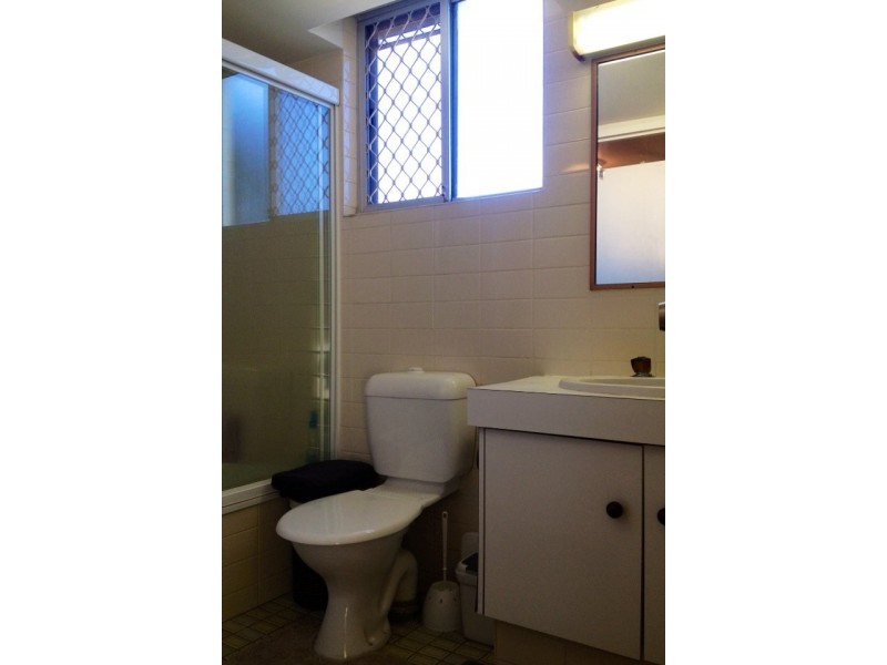 Francis Street, Mermaid Beach QLD 4218