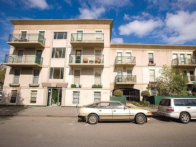 Drummond, Carlton VIC 3053