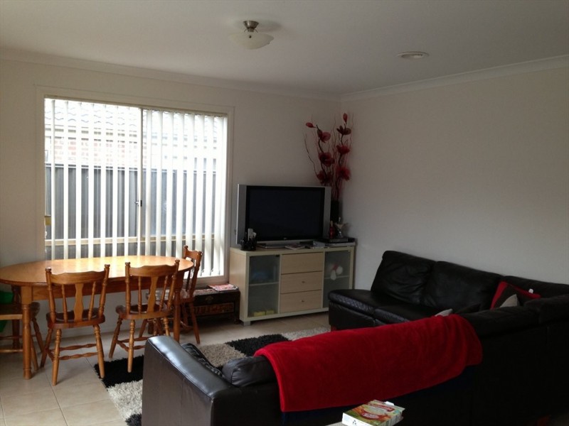 Seville, Pakenham VIC 3810