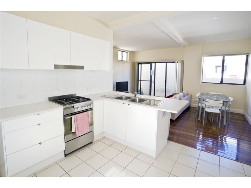 Oxford St, Bondi Junction NSW 2022