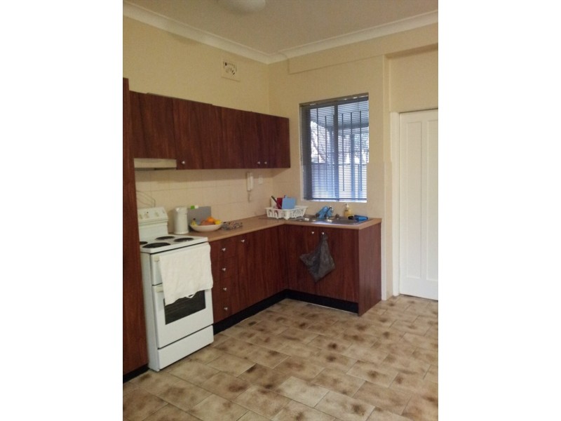 Anzac Parade, Kensington NSW 2033
