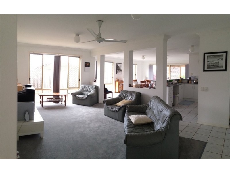 Wivenhoe place, Runcorn QLD 4113